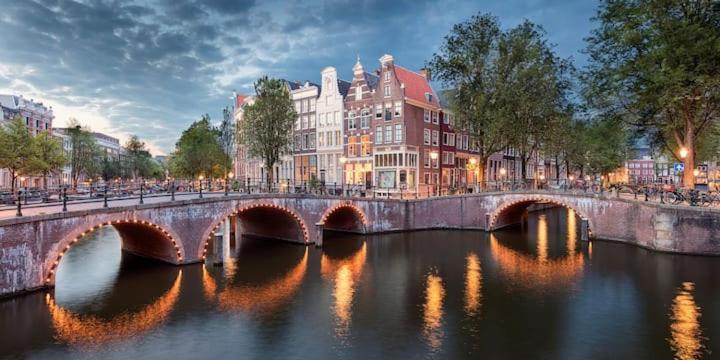 Villa Groot Nabij Amsterdam Inclusief Jacuzzi